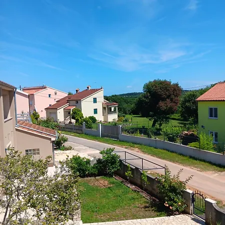 Apartamento Apartmens Kika *