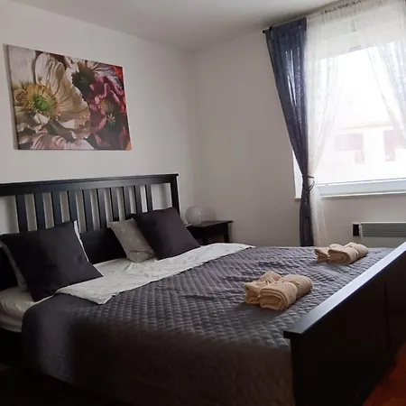 Apartmens Kika Lejlighed
